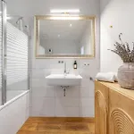 Mango Living I Harmony I Modern I 3 Schlafzimmer I 93 Qm I 8 Personen * Monchengladbach
